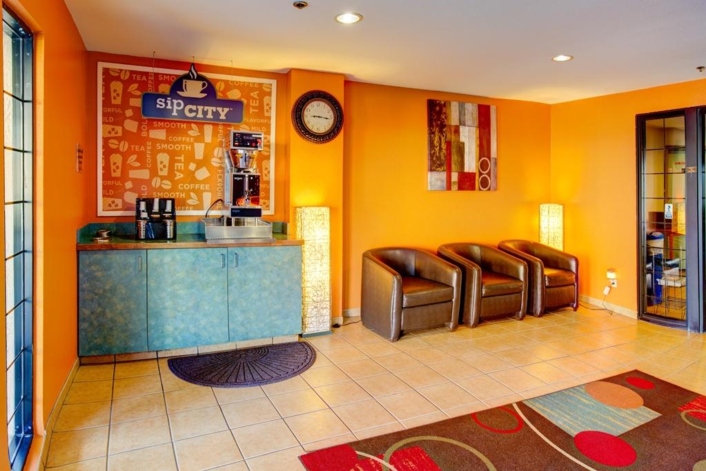 Inn At Ронерт Парк Интериор снимка