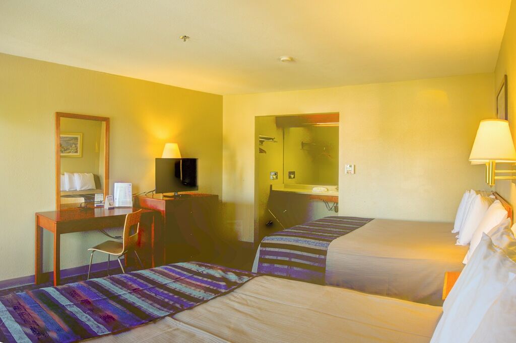 Inn At Ронерт Парк Стая снимка